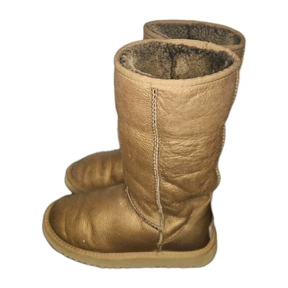 Ugg UGG Classic Women UGG Classic Women\'s Tall Metallic Sheepskin Boots/Shoes SIze 5 #5823
